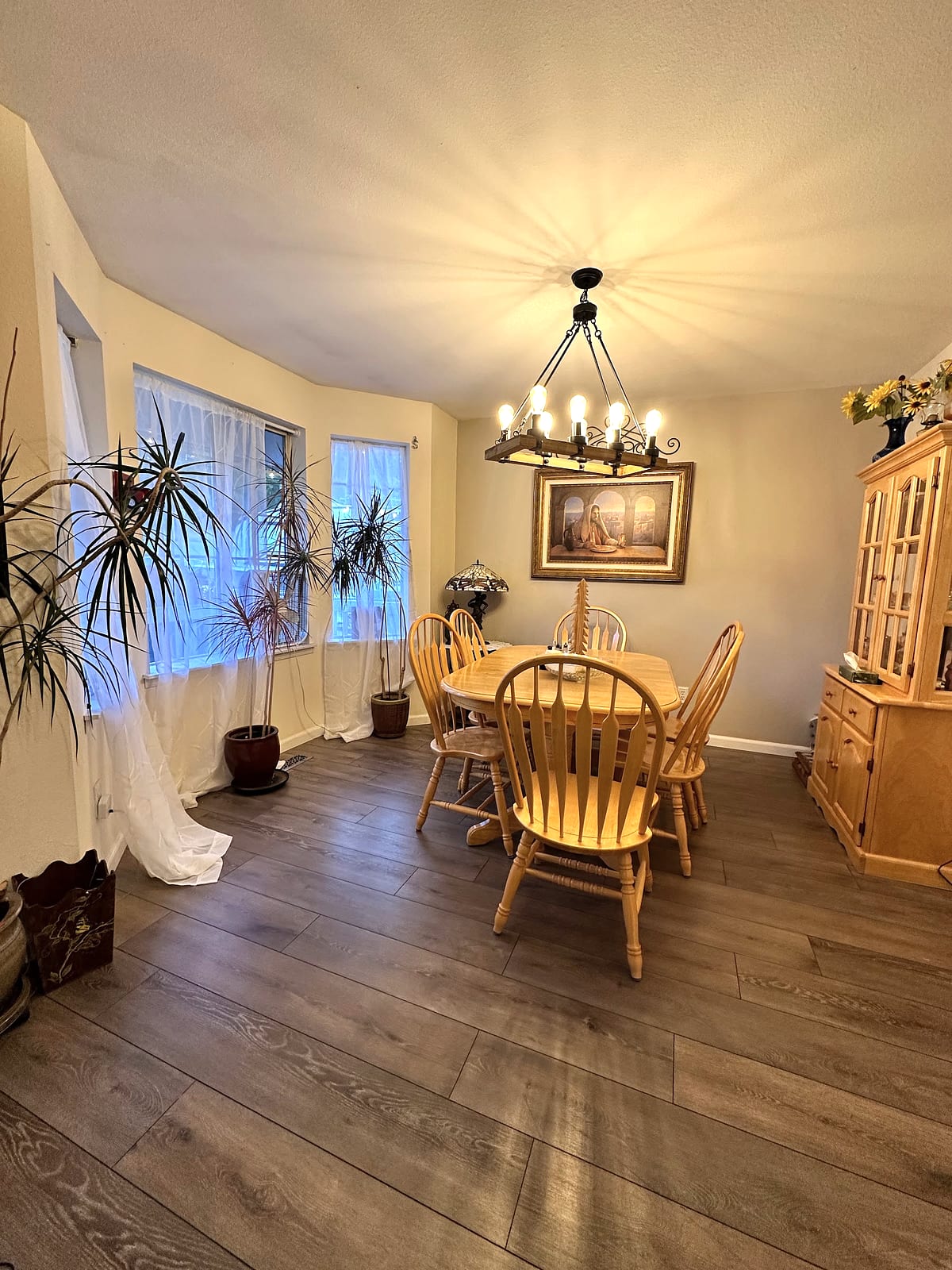 A warm, welcoming interior room at JOY-Graham.